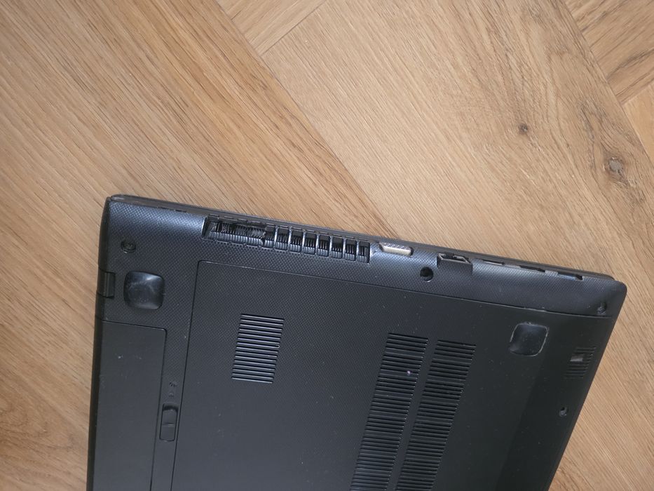 Lenovo G500s nie działa
