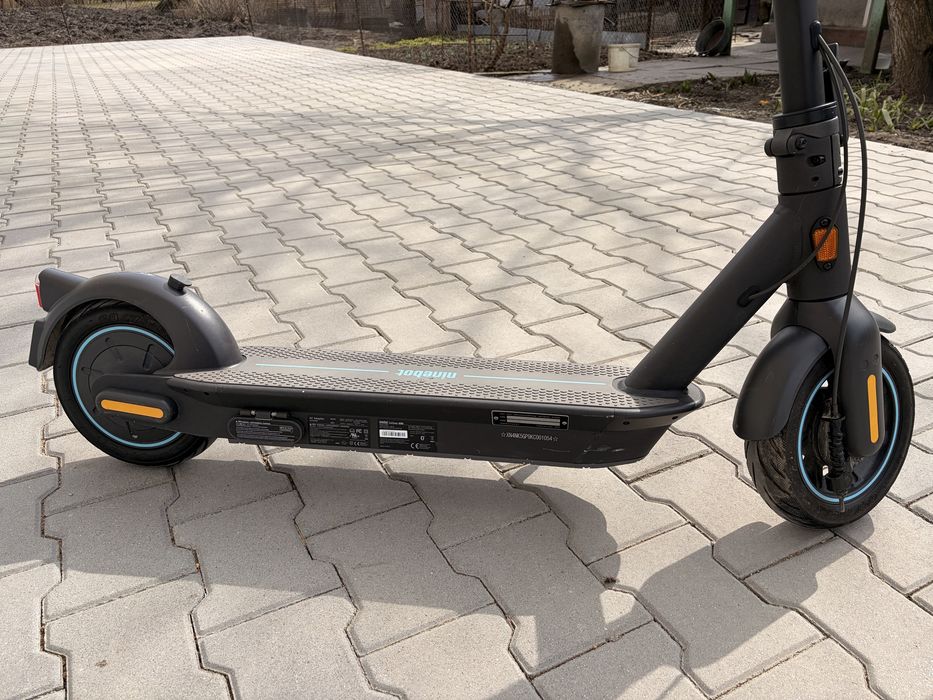 Електросамокат Ninebot G30D