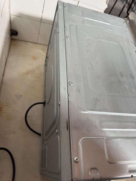 Micro-ondas Smeg de Encastrar | Excelente Estado