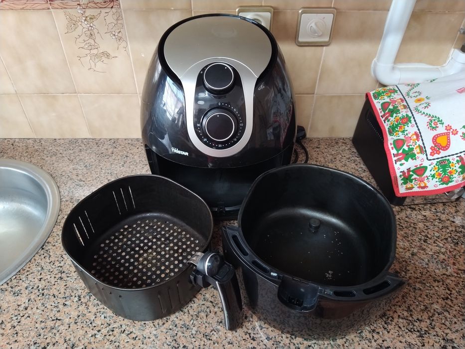 Fritadeira assadeira panela Air Fryer Tristar de 5,2 litros  casa
