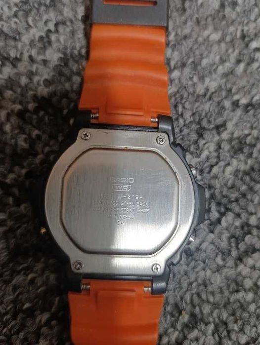 Zegarek CASIO męski, sportowy, elektroniczny z funkcjami NOWY