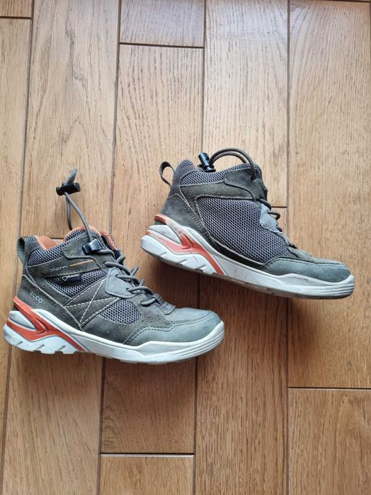 Демісезонні чоботи для хлопчика або дівчинки Ecco, розмір 27