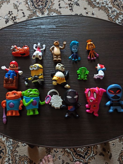 Фигурки коллекционные