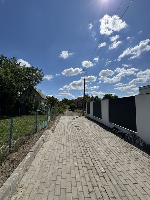 Продам дачну ділянку 6 сот. в с. Струмівка