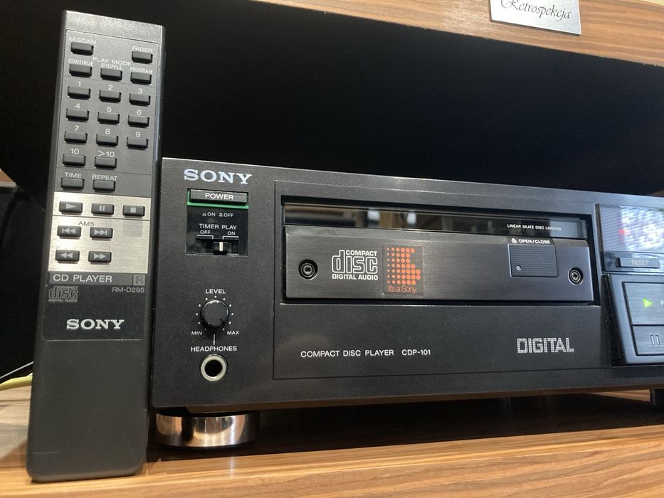 Studio Retrospekcja Sony CDP-101 Japan Pierwszy na Swiecie