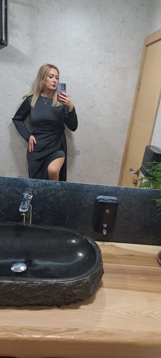 Шикарна сукня розмір M-L