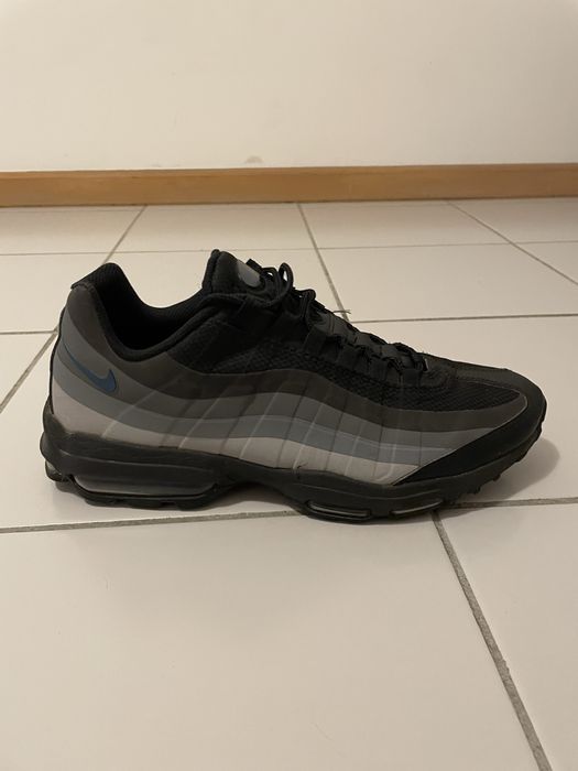 Nike Air Max 95.
