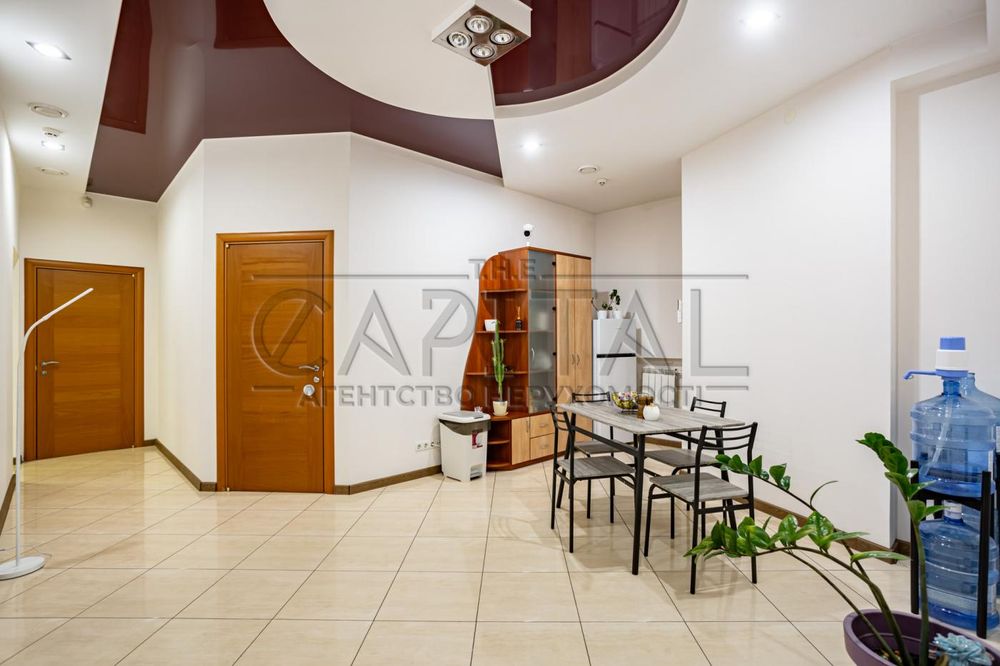 Продаж офісу, вул. Івана Мазепи, Печерськ