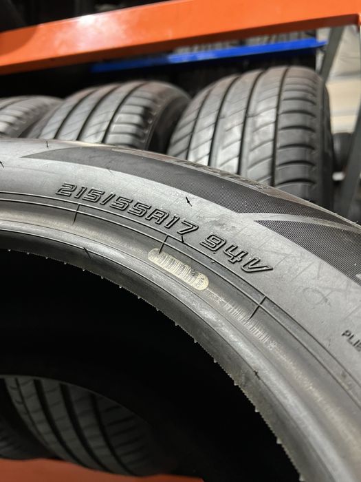 Шини,Резина,Комплект,Літо,Нові 215/55/17 94V Falken Azenis FK510A