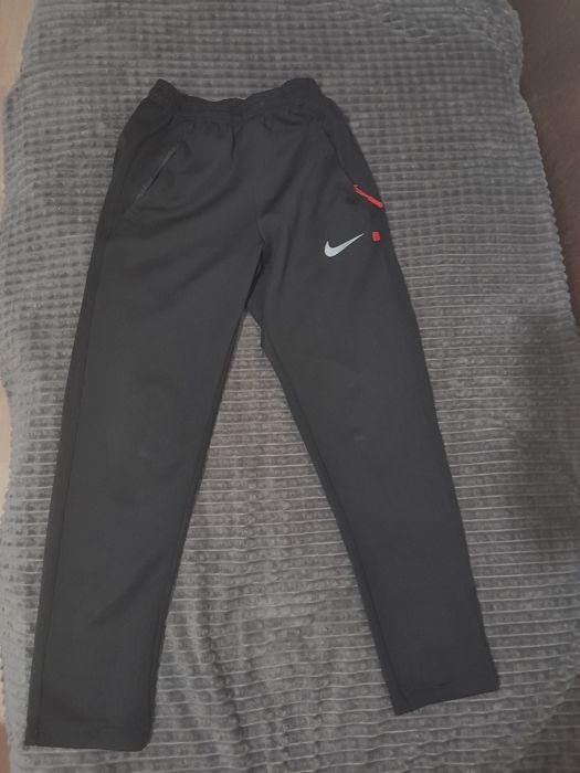 Штани спортивні Nike