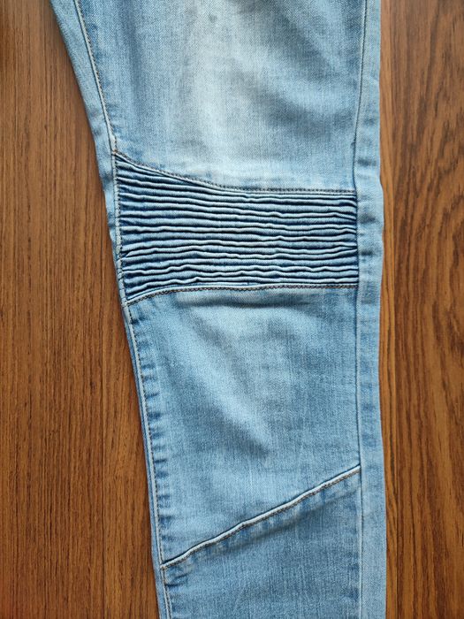 Spodnie jeansowe Cropp 36