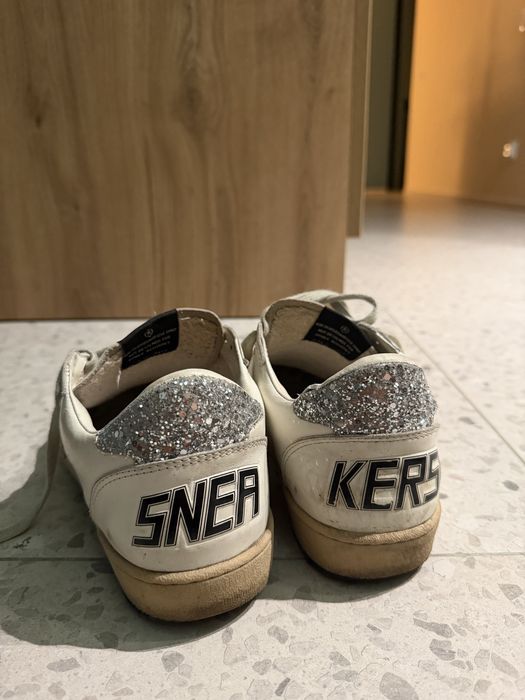 Golden goose кроссовки с серебром