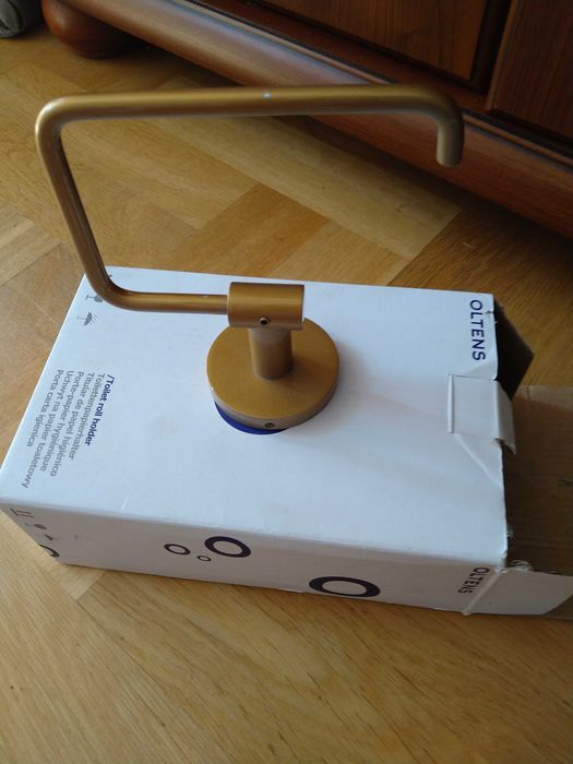 Uchwyt na papier toaletowy do łazienki