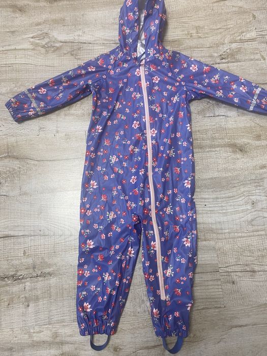 Дощовик-комбінезон для дівчинки