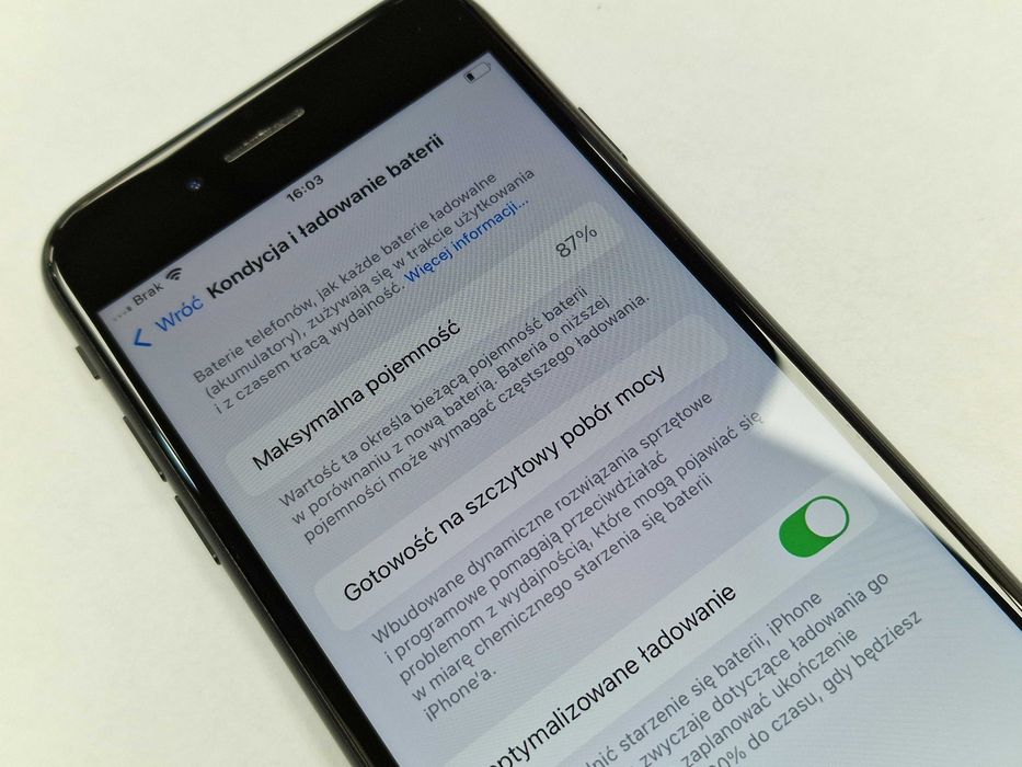 Iphone SE 2020/ 64GB/ Black/ Czarny/ Bat 87%/ Grade A-/ Gwarancja