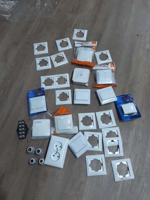 włączniki elektryczne i inne