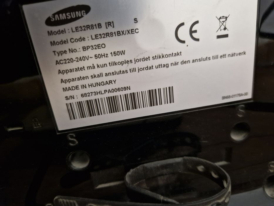 Telewizor samsung  32 całe