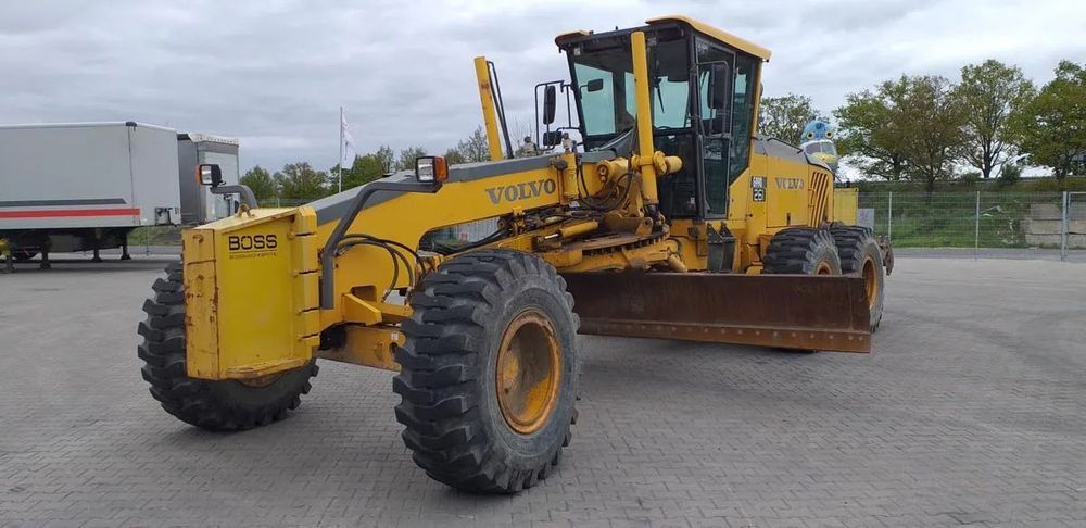 Volvo Równiarka drogowa VOLVO G990