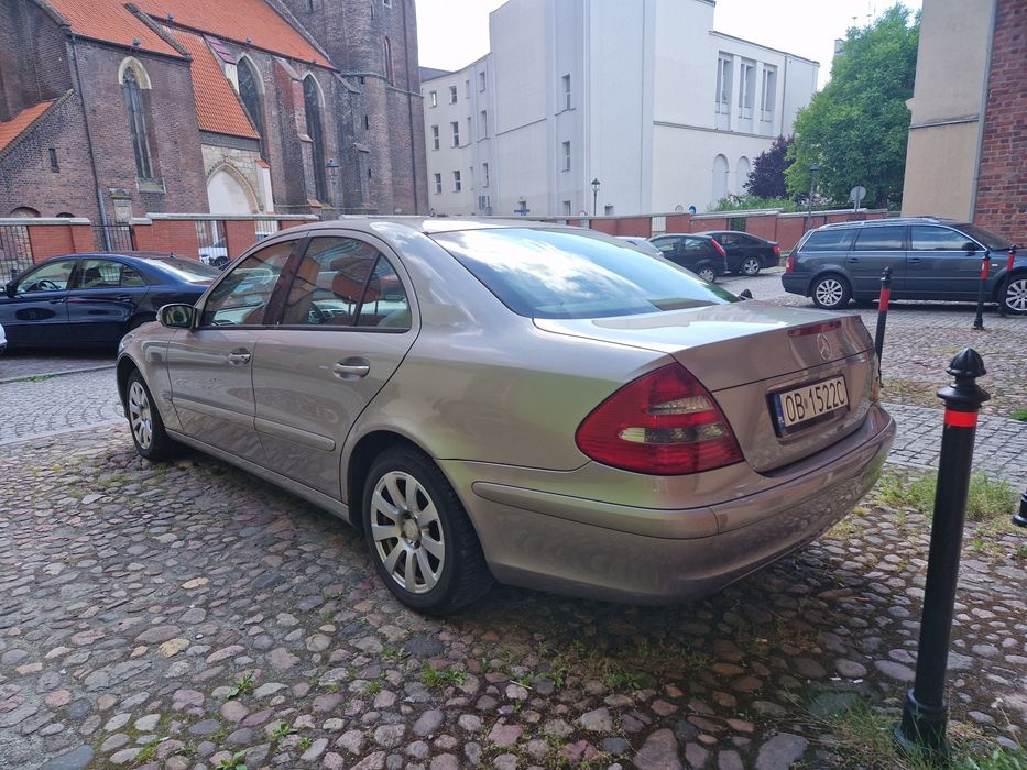 Mercedes W211, 2002 r.