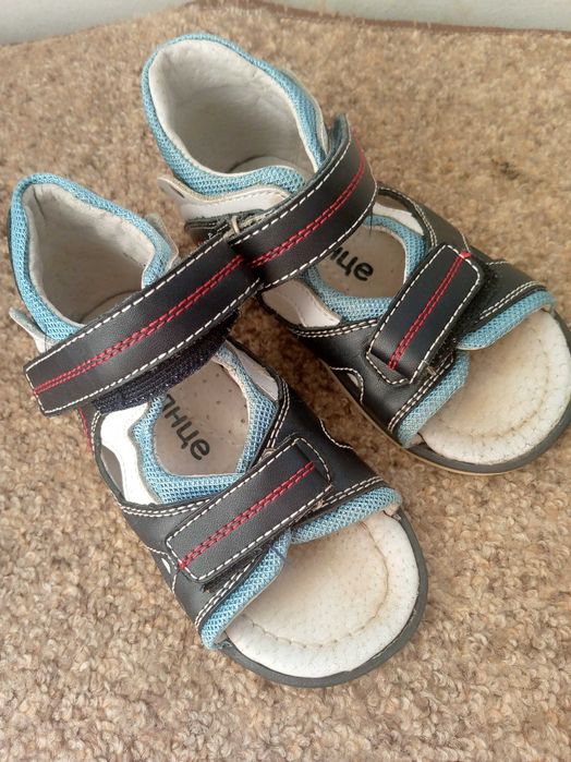 Ортопедичні босоніжки