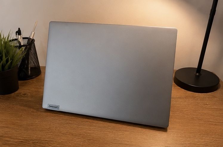 Portátil LENOVO IdeaPad 1 14ADA05-834 | 14” | AMD 3020e | 4GB RAM | SSD eMMC 64GB