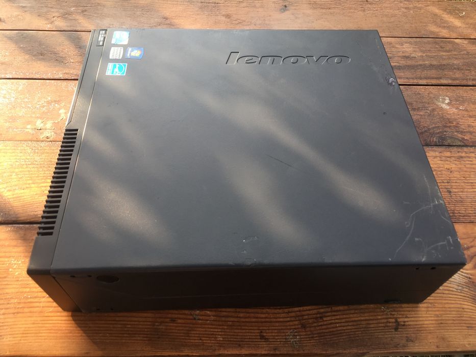 Системеый блок lenovo Think Centre M90