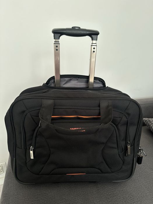 Walizka kabinowa American Tourister