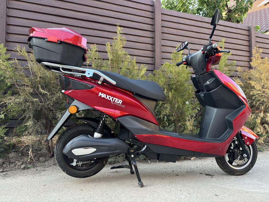 Продам Электроскутер Maxxter Speedy GT