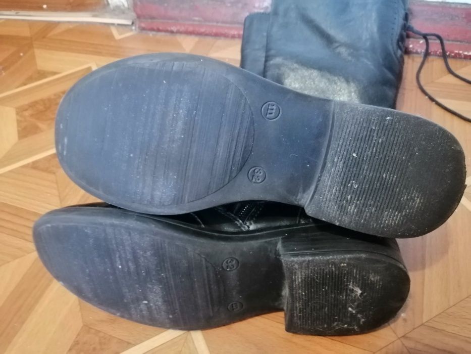 Сапоги кожаные р.32 женские демисезонные черные Чоботи Топанки