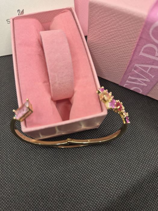 Шикарний браслет Swarovski gema