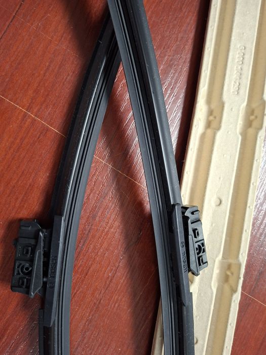 Wycieraczki  Bosch Aero Twin A 204 S