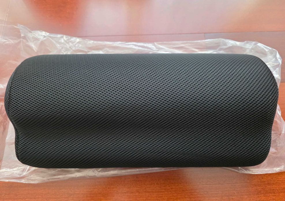 NOVO na embalagem | Apoio de pés preto almofadado