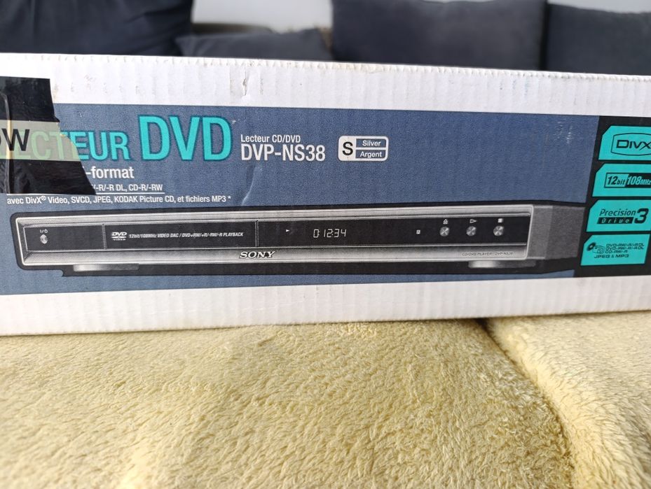 Odtwarzacz DVD Nowy