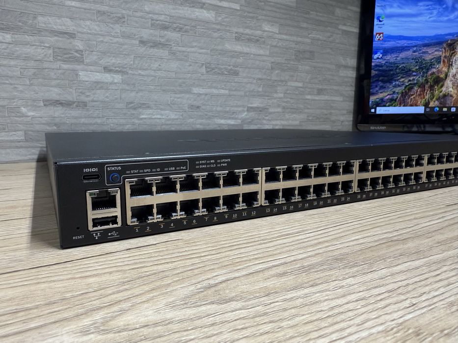 Комутатор, Switch Ruckus ICX 7150-48P PoE+ 48 porte GbE + 4x 10Gb SFP+