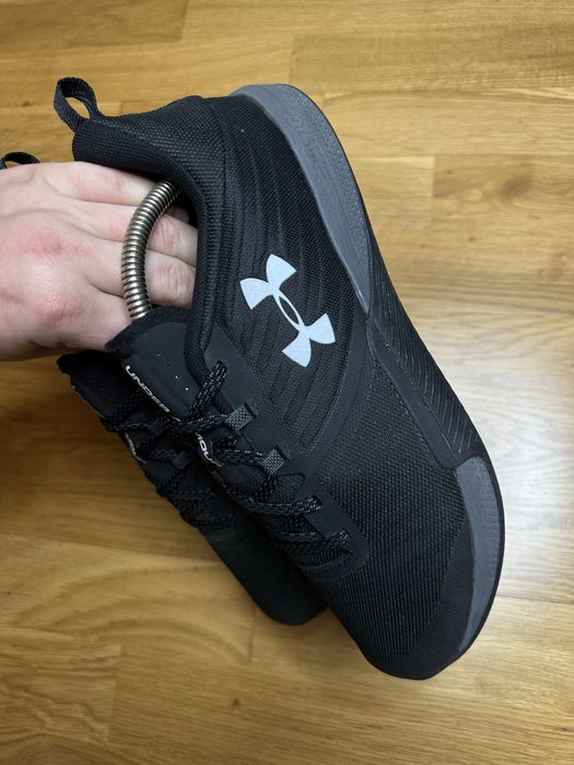 Кросівки спортивні Under Armour TRIBASE THRIVE Розмір 43 (27.5 см)