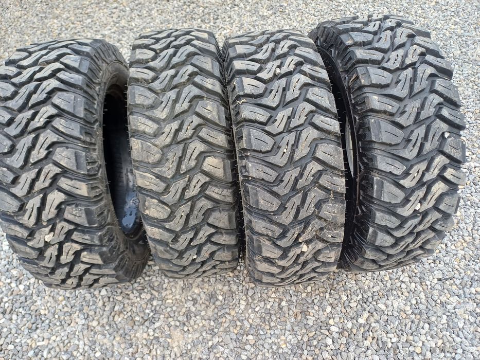 Opony terenowe 215/65R16