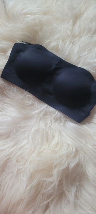 Biustonosz samonośny C