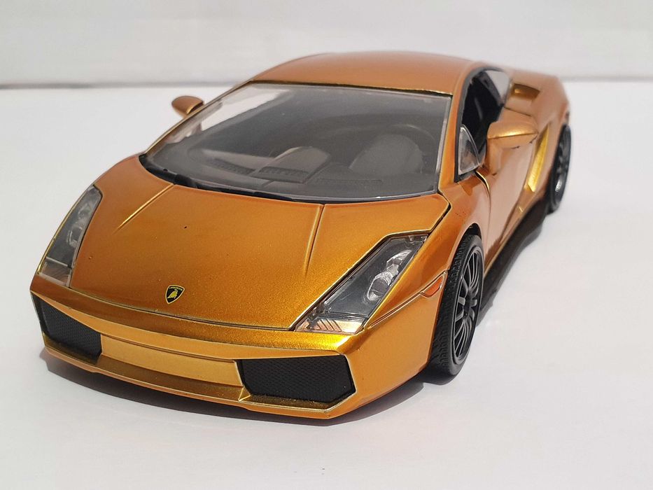Auto metalowe skala 1/24 LAMBORGHINI GALLARDO Fast & Furious Złote