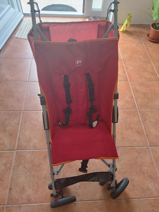 Carrinho de bebê passeio - Zippy