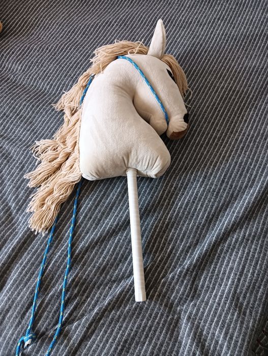 Hobby Horse.    .