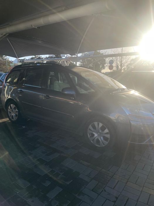Citroen C4 Grand Picasso 2007 - 7 lugares- 1.6 HDI automática