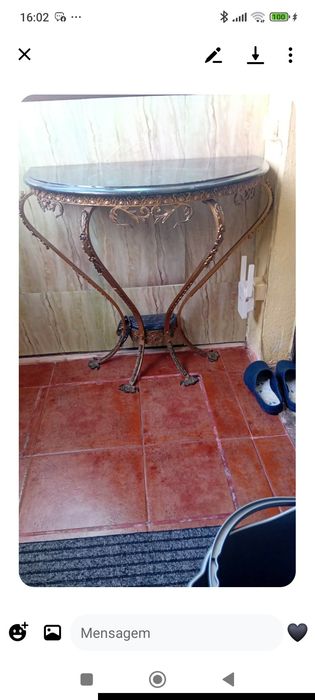 Credencia antiga