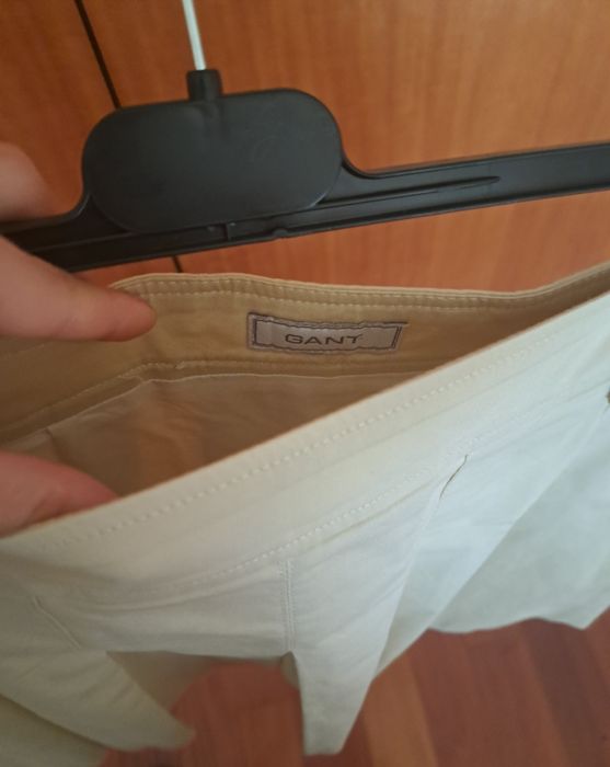 Saia Bege da marca Gant