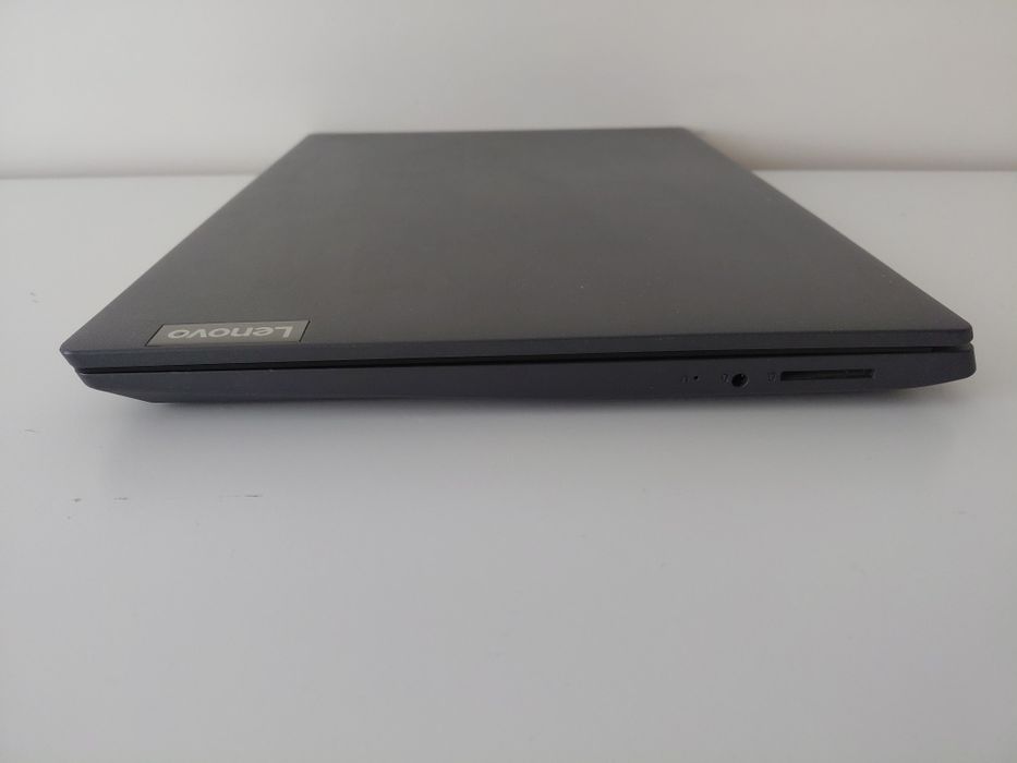 Lenovo V14 ADA | 8GB ram | SSD NVME 256GB