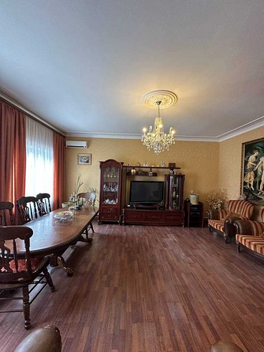 Продам капитальный дом в Доброславе