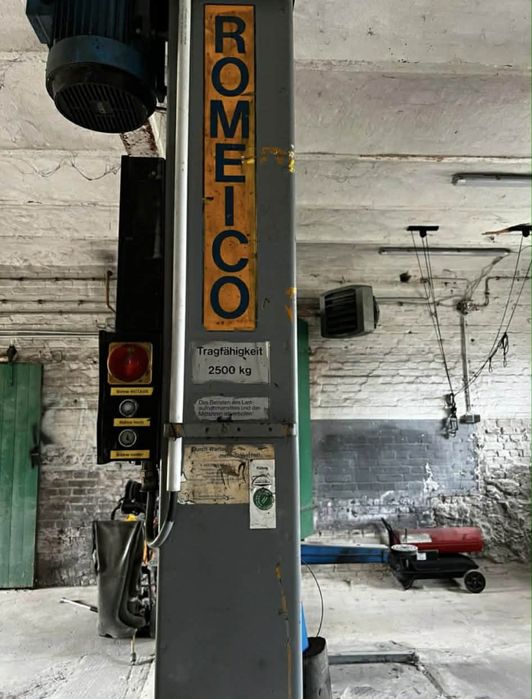 Podnośnik warsztatowy Romeico 2.5 T
