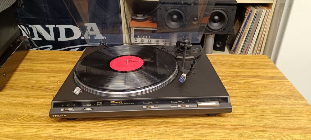 Вініловий програвач Technics SL-BD 3 (відео роботи)
