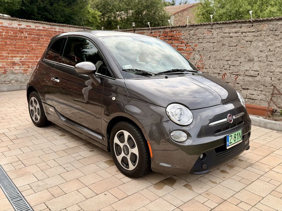FIAT 500e elektryczny