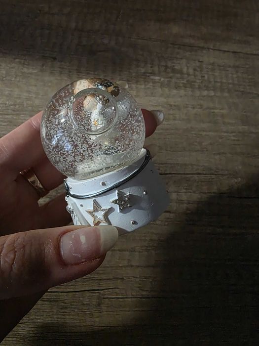 kula śmieszna z aniołkiem