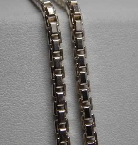 Kostka wenecjana FBM długi srebrny łańcuszek 91 cm.